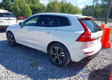 2021 Volvo Xc60 T5 Momentum из США, поврежденный, VIN YV4102DK6M1826232